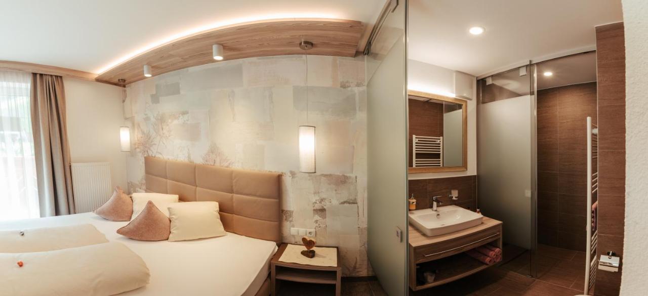 Hotel St-Leonhard ซังคท์เลออนฮาร์ด อิม พิทซ์ทัล ภายนอก รูปภาพ