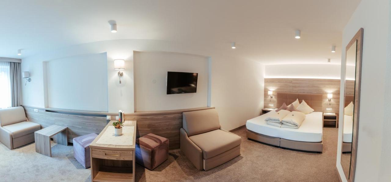 Hotel St-Leonhard ซังคท์เลออนฮาร์ด อิม พิทซ์ทัล ภายนอก รูปภาพ