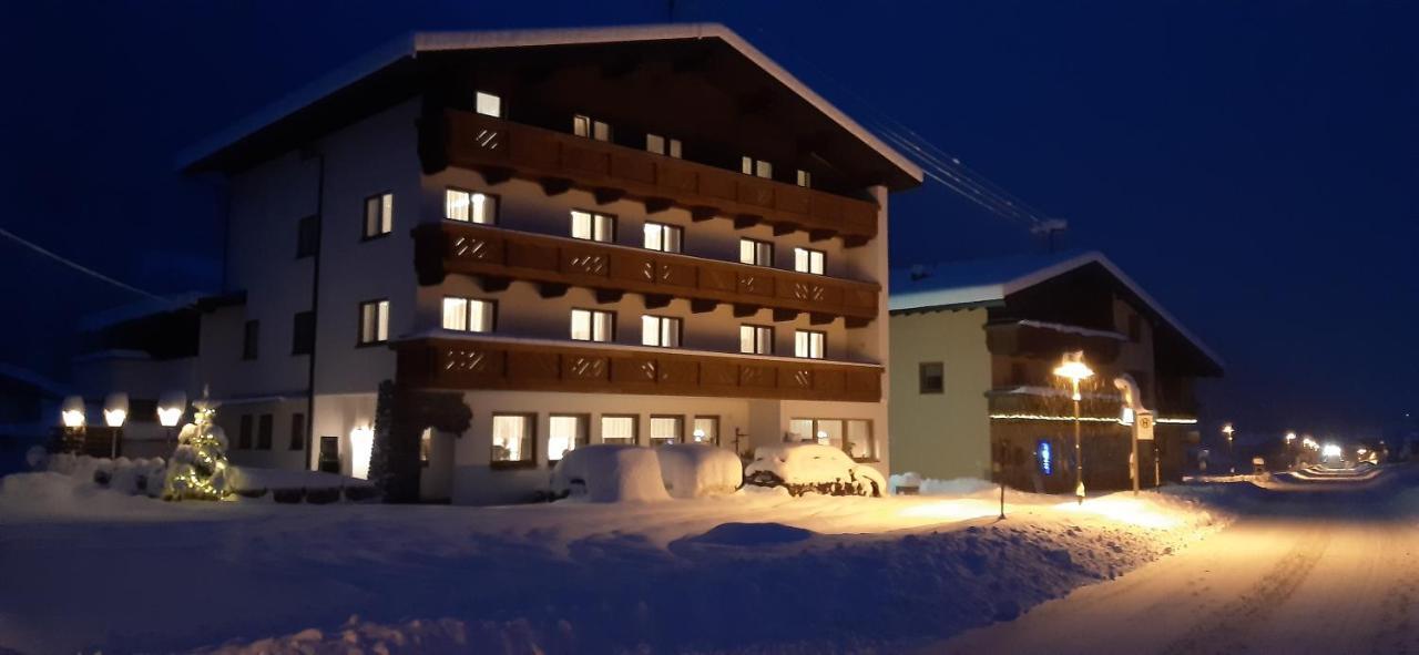 Hotel St-Leonhard ซังคท์เลออนฮาร์ด อิม พิทซ์ทัล ภายนอก รูปภาพ