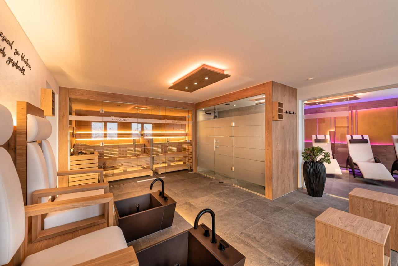 Hotel St-Leonhard ซังคท์เลออนฮาร์ด อิม พิทซ์ทัล ภายนอก รูปภาพ